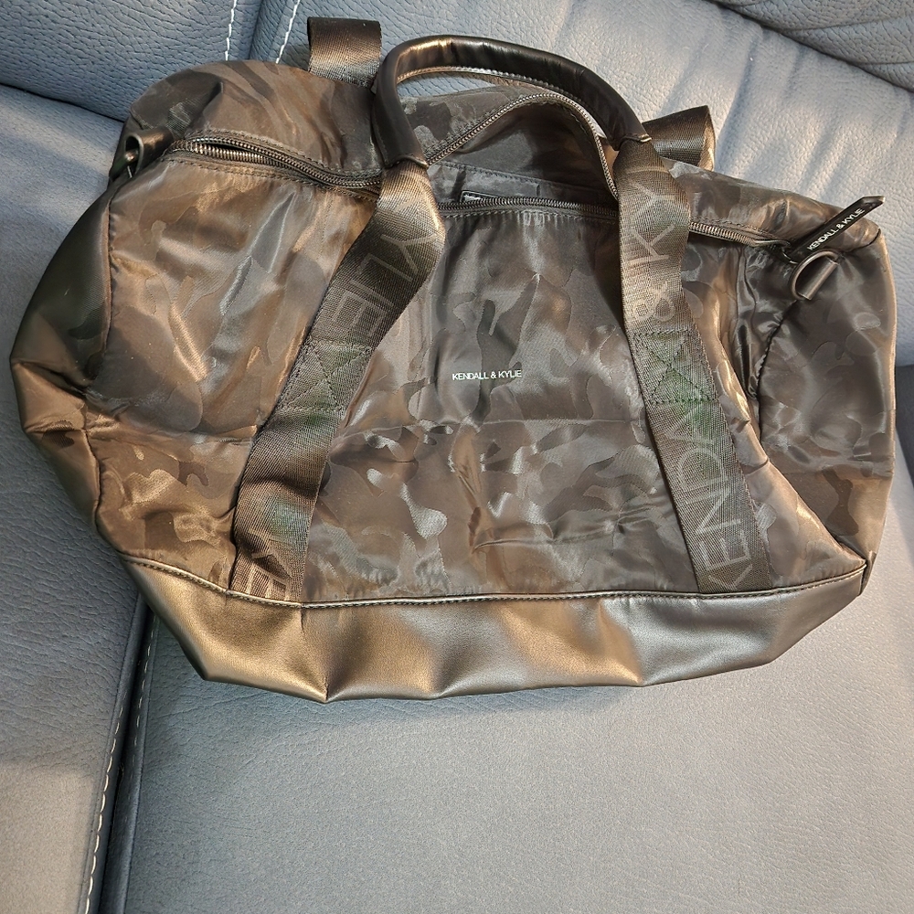 Kendall and kylie black bag